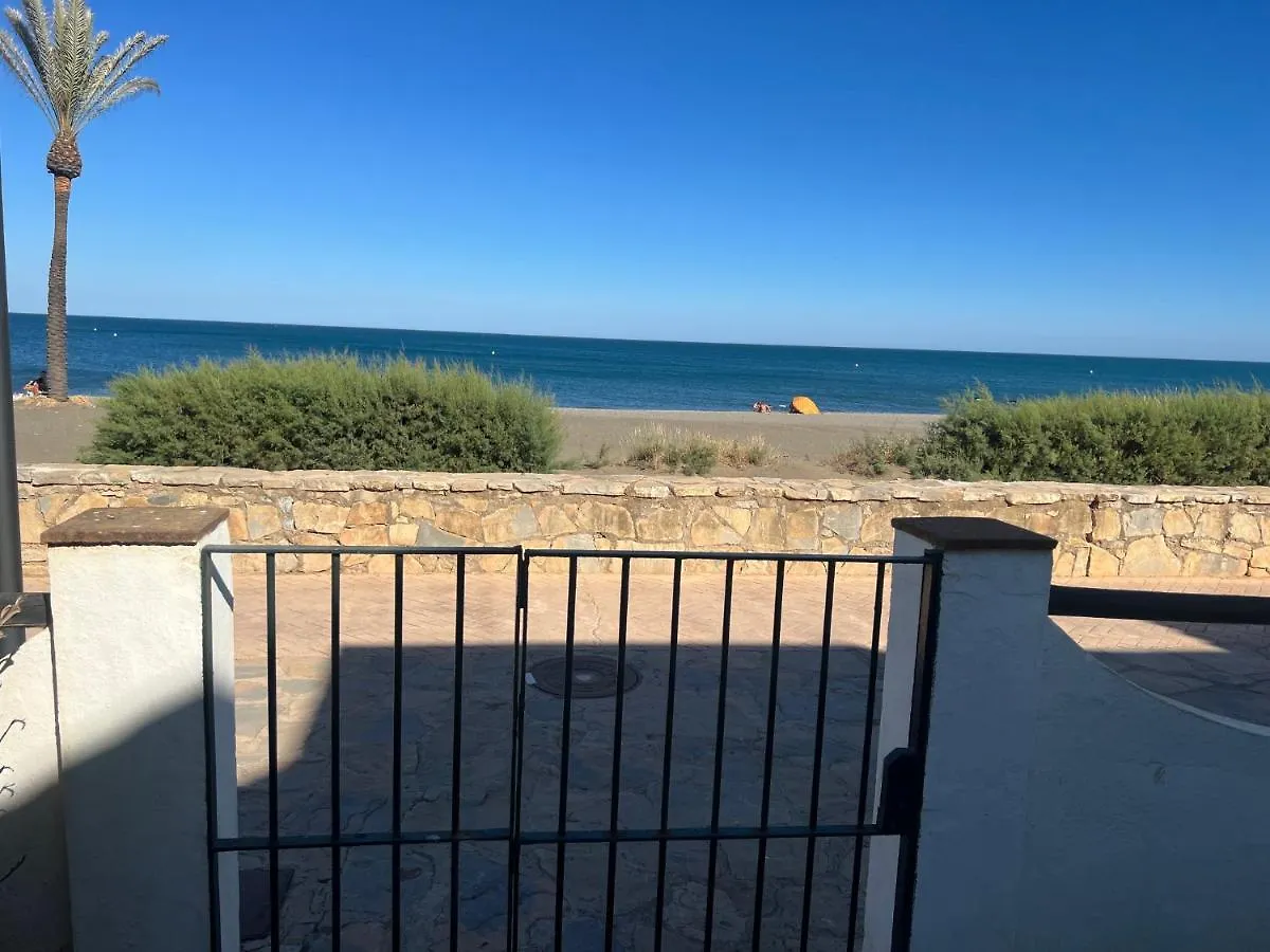 شقة Urbanizacion Marina De كاساريس